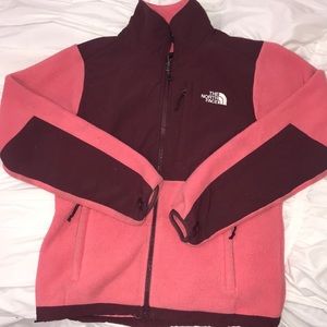 PEACH NORTHFACE JACKET SIZE SMALL